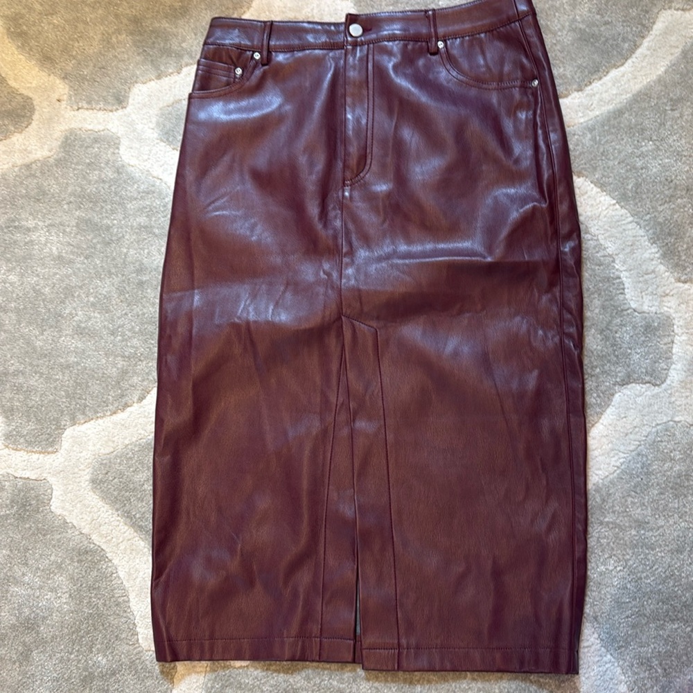 7 for all Mankind maroon leather skirt Medium EUC